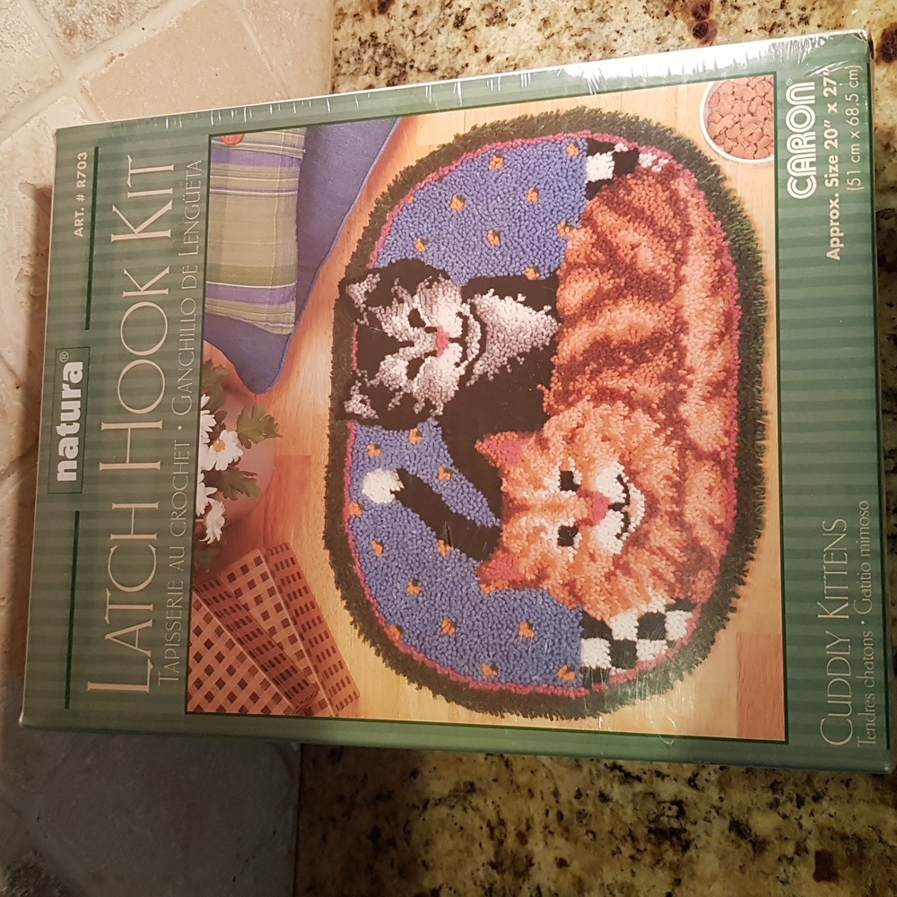 Latch hook rug kit